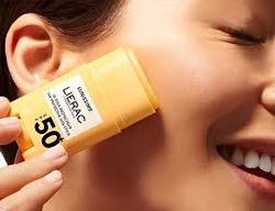 LIERAC SUNISSIME STICK PROTECTOR SPF 50+ 10GR